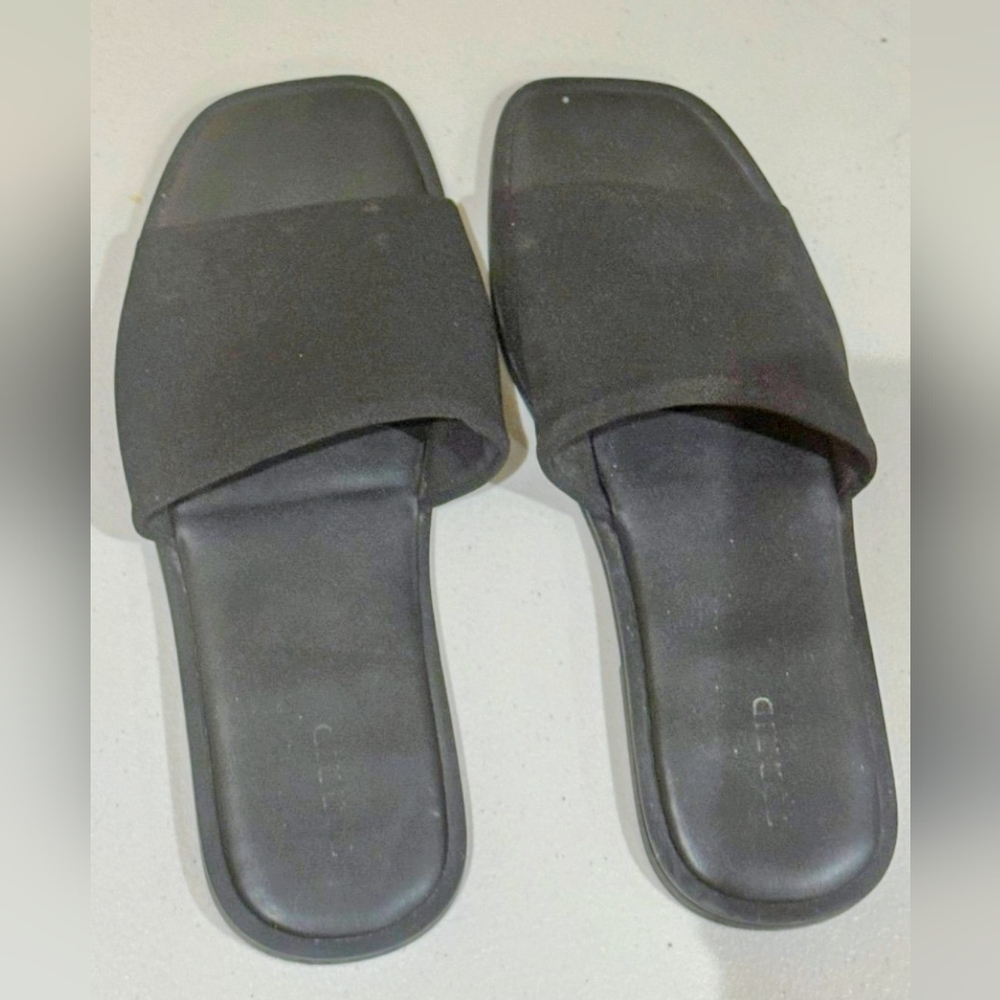 Torrid Slide Sandals Women's Size 13WW